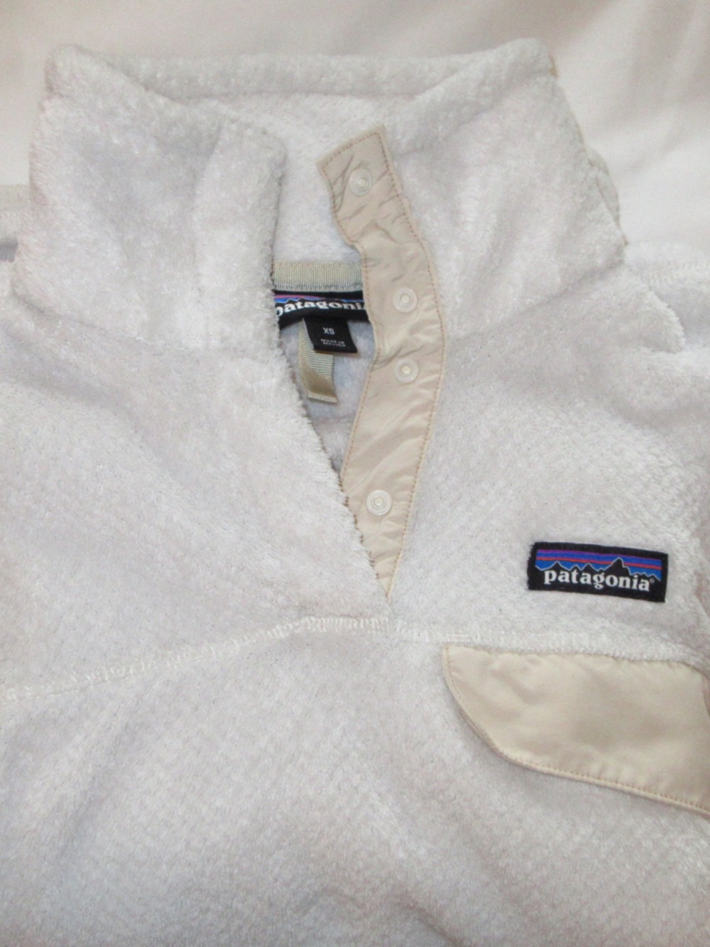 Patagonia Off-White Fleece Snap-Placket Pullover